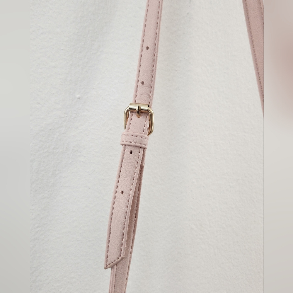 Juicy Couture Pink Clay Heart Accent Crossbody Shoulder Bag - Picture 6 of 15